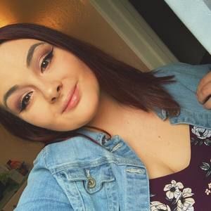 Meet your Posher, Brittney